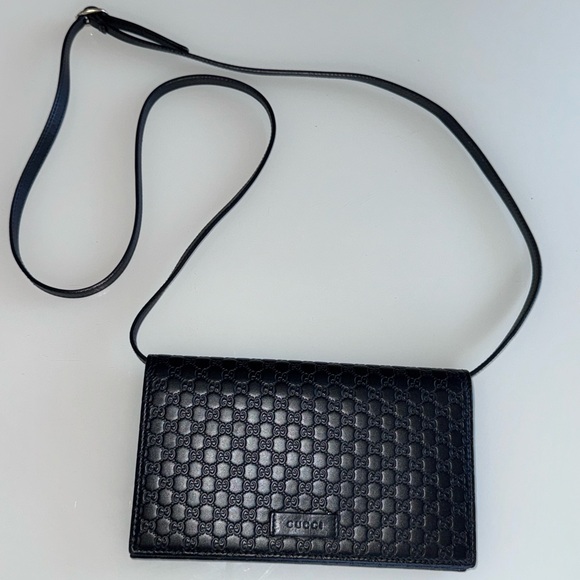 Gucci Black Microguccissma Leather Wallet On Chain (WOC) - Picture 7 of 16